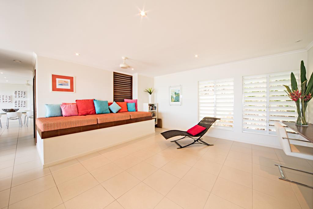 Sea Star Apartments Airlie Beach Exterior foto