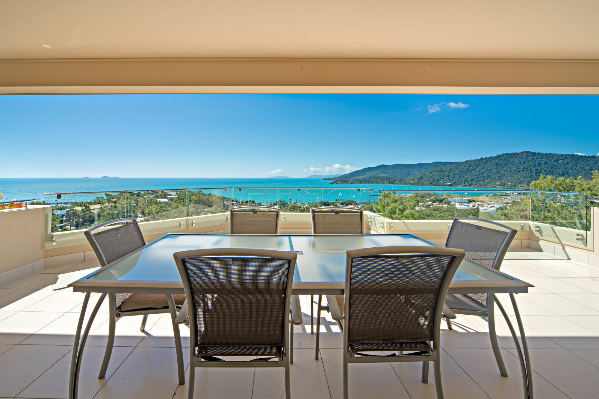 Sea Star Apartments Airlie Beach Exterior foto